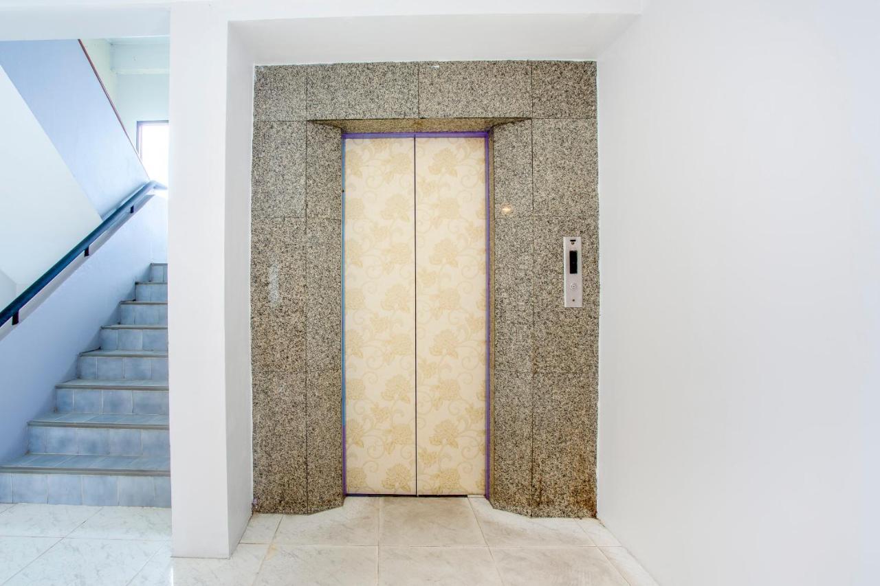 Oyo 990 Siam​ Lanna​ Grand​ Hotel​ Chiangmai Чиангмай Экстерьер фото